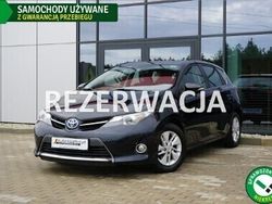 Niebieski Używany 2014 Toyota Auris Hybrid Hatchback | 51 999 zł (Uczciwa cena)