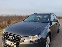 Szary Używany 2011 Audi A4 Kombi | 31 000 zł (Super Cena)