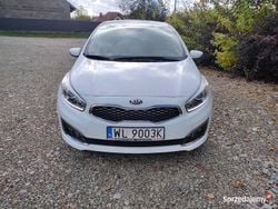 Biały Używany 2018 Kia Ceed 2 Hatchback | 33 300 zł (Dobra cena)