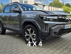 Grafitowy (metalik, perła) Używany 2025 Dacia Duster SUV | 42 999 zł