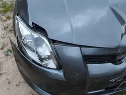 Szary Używany 2009 Toyota Auris Hatchback | 5500 zł