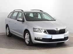 Srebrny Używany 2019 Skoda Octavia Kombi | 55 999 zł (Dobra cena)
