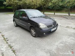 Czarny Używany 2003 Renault Clio II | 2500 zł (Dobra cena)