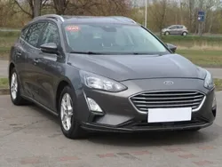 Szary Używany 2020 Ford Focus Kombi | 48 499 zł (Uczciwa cena)