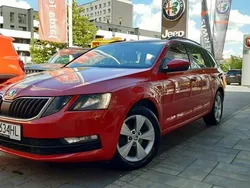 Czerwony Używany 2018 Skoda Octavia Sedan/Limuzyna | 40 900 zł (Uczciwa cena)