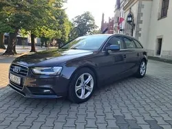 Czarny Używany 2014 Audi A4 Kombi | 39 900 zł (Dobra cena)