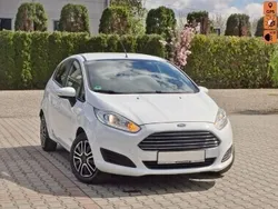 Biały Używany 2015 Ford Fiesta Hatchback | 22 400 zł (Uczciwa cena)