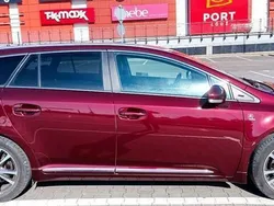 Czerwony Używany 2012 Toyota Avensis T2 Kombi | 23 500 zł (Dobra cena)