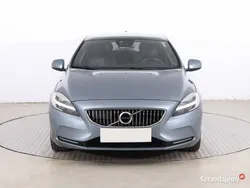 Srebrny Używany 2016 Volvo V40 Kombi | 40 999 zł (Uczciwa cena)