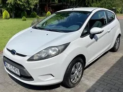 Biały Używany 2009 Ford Fiesta Hatchback | 11 800 zł (Dobra cena)