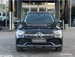 Używany 2021 Mercedes GLC300e AMG | 185 000 zł