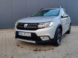 Srebrny Używany 2017 Dacia Sandero Stepway Hatchback | 35 000 zł (Dość drogi)