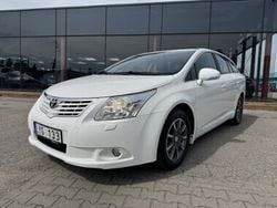 Biały Używany 2011 Toyota Avensis Kombi | 29 900 zł (Uczciwa cena)