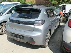 Srebrny Używany 2024 Peugeot 208 Hatchback | 25 900 zł