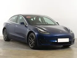 Niebieski Używany 2019 Tesla Model 3 Sedan/Limuzyna | 95 500 zł