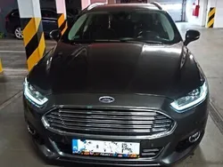 Szary Używany 2015 Ford Mondeo Kombi | 43 000 zł (Uczciwa cena)