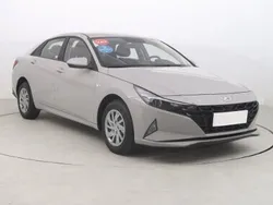 Szary Używany 2022 Hyundai Elantra Sedan/Limuzyna | 69 999 zł (Dobra cena)