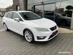 Biały (metalik) Używany 2015 Seat Leon Kombi | 49 900 zł (Uczciwa cena)
