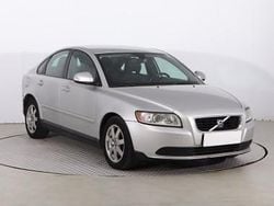 Srebrny Używany 2009 Volvo S40 Sedan/Limuzyna | 9999 zł (Dobra cena)
