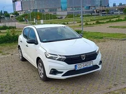 Biały Używany 2021 Dacia Sandero Hatchback | 20 900 zł (Super Cena)