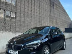 Czarny Używany 2019 BMW 225 Active Tourer iPerformance Minivan | 58 900 zł