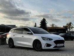 Biały (metalik) Używany 2019 Ford Focus Kombi | 49 900 zł (Uczciwa cena)