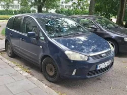 Granatowy Używany 2010 Ford C-MAX Minivan | 8800 zł (Super Cena)