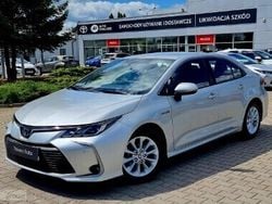 Srebrny Używany 2021 Toyota Corolla Comfort Sedan/Limuzyna | 91 900 zł (Dość drogi)