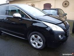 Czarny Używany 2012 Peugeot 3008 Minivan | 30 900 zł
