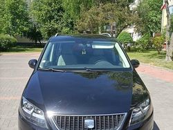 Czarny Używany 2010 Seat Alhambra Minivan | 37 000 zł