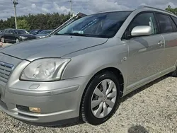 Szary (metalik) Używany 2004 Toyota Avensis Kombi | 6900 zł (Uczciwa cena)