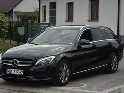 Czarny Używany 2018 Mercedes C200 AMG Kombi | 57 900 zł (Dobra cena)