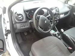 Biały Używany 2017 Renault Clio GrandTour Kombi | 31 500 zł (Uczciwa cena)