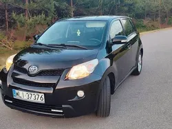 Czarny Używany 2009 Toyota Urban Cruiser SUV | 20 900 zł
