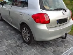 Srebrny Używany 2006 Toyota Auris | 12 500 zł (Uczciwa cena)