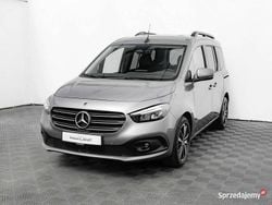 Szary Używany 2023 Mercedes 180 Progressive Sedan/Limuzyna | 108 640 zł