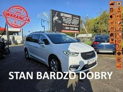 Biały Używany 2022 Chrysler Pacifica Limited Minivan | 159 000 zł