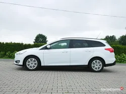 Biały Używany 2015 Ford Focus Kombi | 27 800 zł (Dobra cena)
