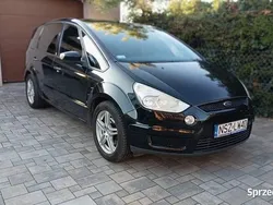 Czarny Używany 2009 Ford S-MAX S Minivan | 19 900 zł (Uczciwa cena)