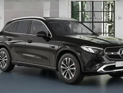 Czarny Nowe 2025 Mercedes GLC200 SUV | 218 080 zł