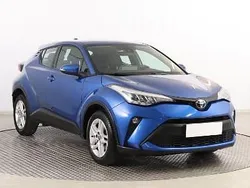 Niebieski Używany 2020 Toyota C-HR SUV | 81 999 zł (Uczciwa cena)