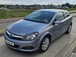 Szary Używany 2006 Opel Astra Edition+ Coupe | 9900 zł (Uczciwa cena)