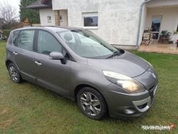 Używany 2011 Renault Scénic III Minivan | 14 500 zł (Dobra cena)