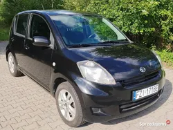 Czarny Używany 2010 Daihatsu Sirion Hatchback | 10 590 zł (Uczciwa cena)
