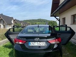 Czarny Używany 2013 Hyundai Elantra Sedan/Limuzyna | 32 000 zł (Uczciwa cena)