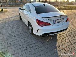 Biały Używany 2014 Mercedes CLA45 AMG AMG Sedan/Limuzyna | 84 900 zł