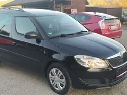Inny kolor Używany 2010 Skoda Roomster Kombi | 18 900 zł (Dość drogi)