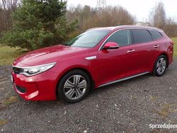 Wiśniowy Używany 2017 Kia Optima Hybrid Sedan/Limuzyna | 55 500 zł