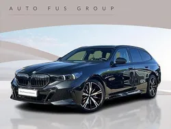 Czarny szafir metalizowany Używany 2025 BMW 520 Comfort Edition Kombi | 329 900 zł
