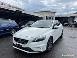 Biały Używany 2014 Volvo V40 Kombi | 39 900 zł (Uczciwa cena)